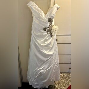 David’s Bridal wedding gown. With embellished detail. (Veil included)